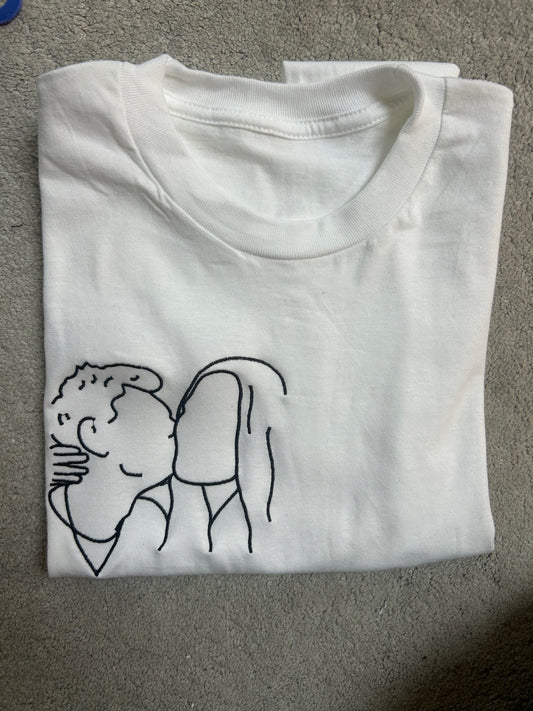 Koszulka z outlinem ze zdjęcia